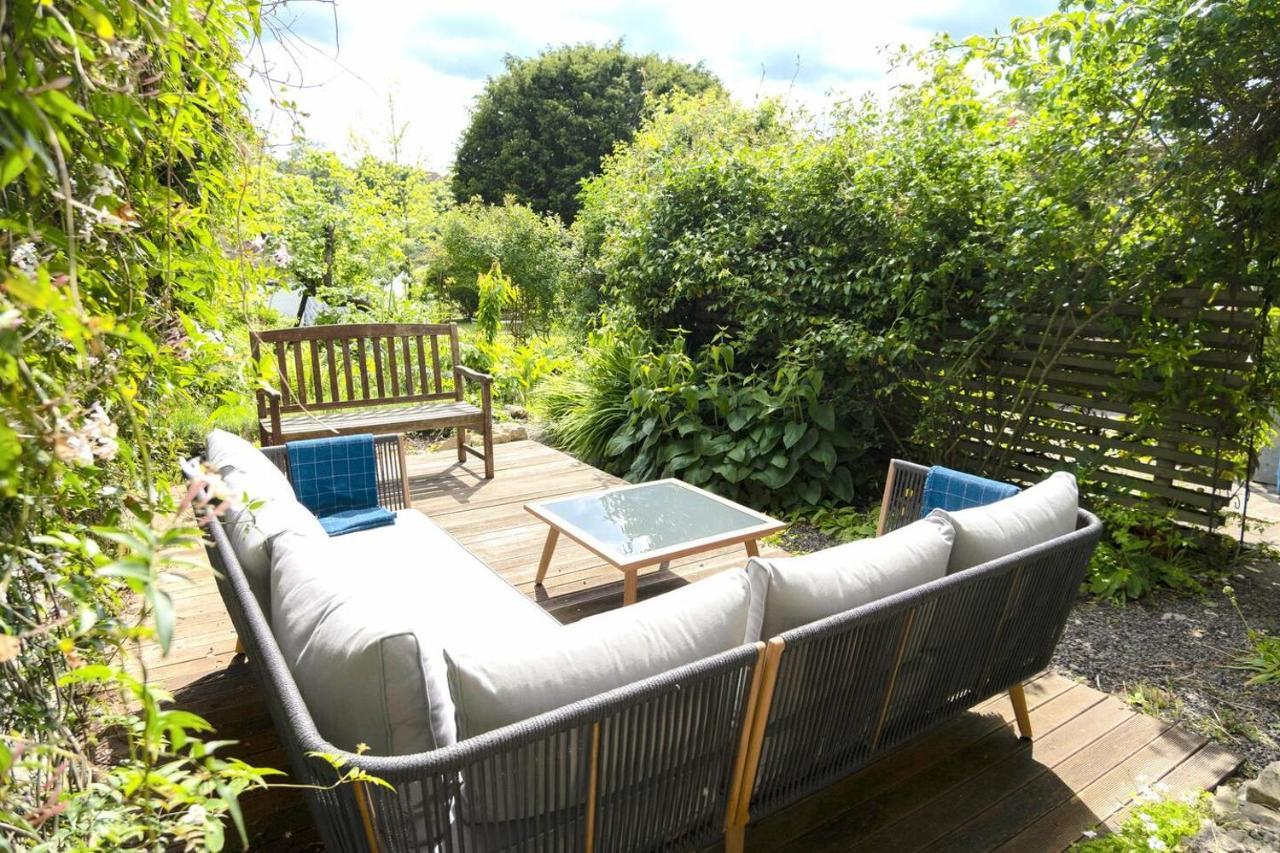 Lovely Property In The Heart Of Somerset, Sleeps 9 Shepton Mallet Extérieur photo