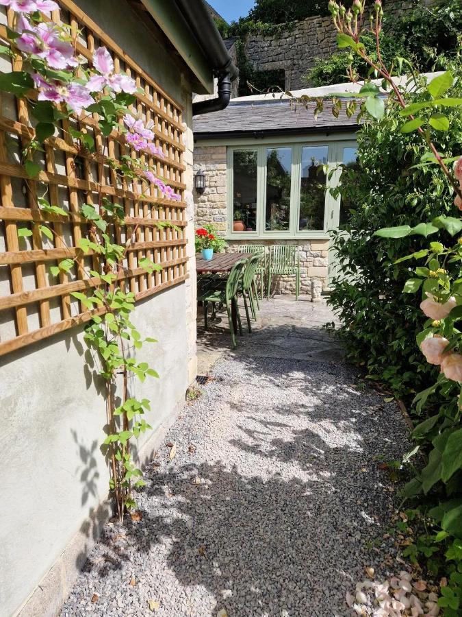 Lovely Property In The Heart Of Somerset, Sleeps 9 Shepton Mallet Extérieur photo