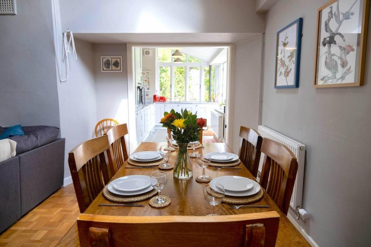 Lovely Property In The Heart Of Somerset, Sleeps 9 Shepton Mallet Extérieur photo