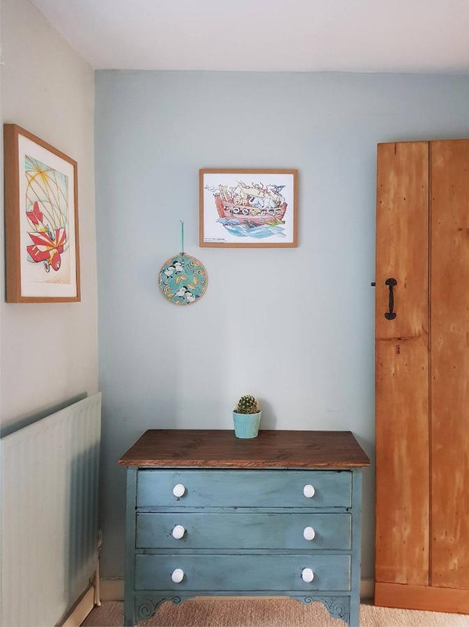 Lovely Property In The Heart Of Somerset, Sleeps 9 Shepton Mallet Extérieur photo
